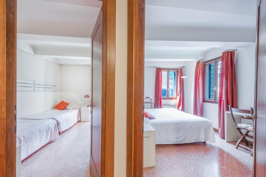 Ca' De La Comare, Relaxing And Elegant Apartment On Canal Grande Venetië Buitenkant foto