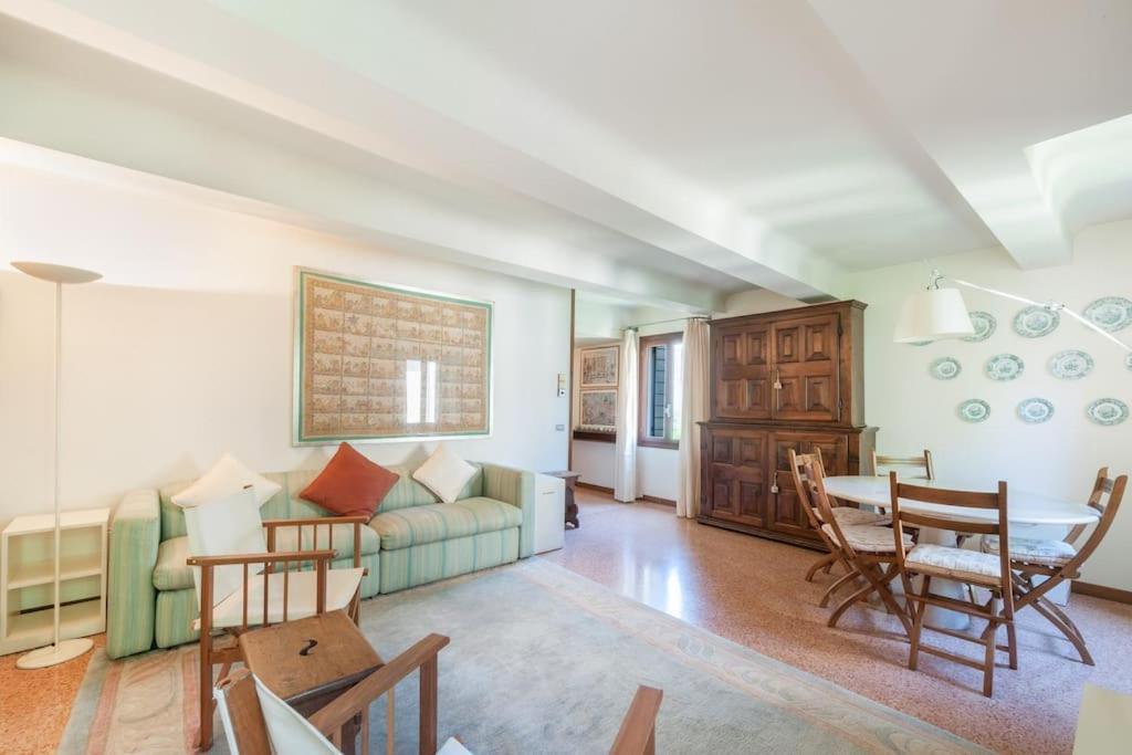 Ca' De La Comare, Relaxing And Elegant Apartment On Canal Grande Venetië Buitenkant foto